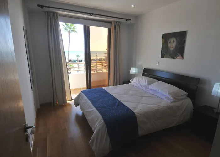 Ithaki Phinikoudes Apartment No. 102