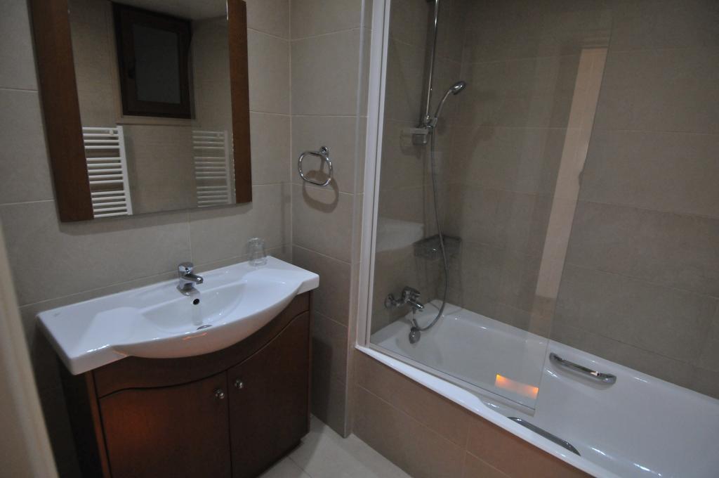 Daire Ithaki Phinikoudes No. 102 Larnaca